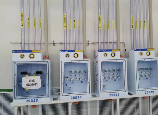 洁净车间内的管道与设备布局